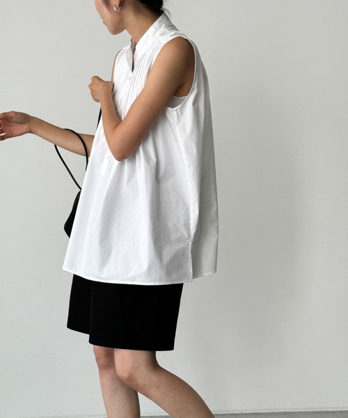 CANAL JEAN(キャナルジーン)の「diggity ピンタックノースリブラウス(シャツ/ブラウス・レディース・ホワイト・ONE SIZE)」の3枚目の写真