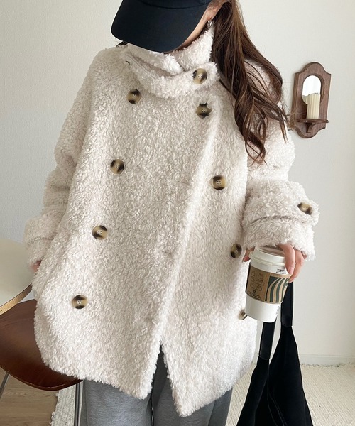 セール】ふんわり包まれる贅沢な季節感。スタンドカラープードルボア