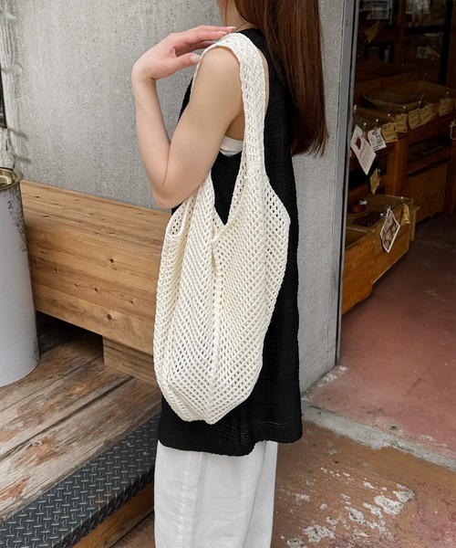 LE MORE（リモア）の「メッシュトートバッグ（トートバッグ・レディース・アイボリー/レッド・FREE）」の3枚目の写真