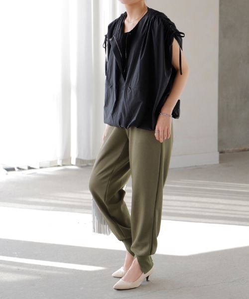 HUG.U（ハグユー）の「美脚ジョガーパンツ（スウェットパンツ・レディース・オレンジ/ライトグレー/ブラック/カーキ・FREE）」の10枚目の写真