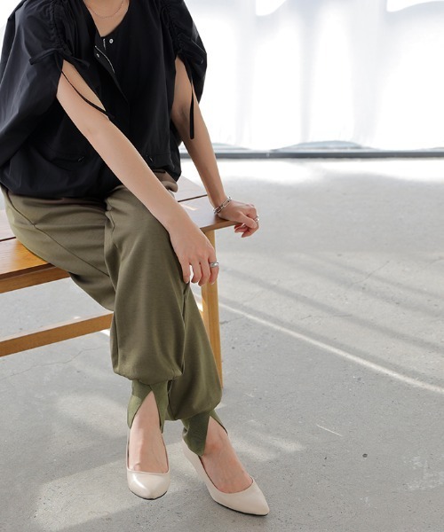 HUG.U（ハグユー）の「美脚ジョガーパンツ（スウェットパンツ・レディース・オレンジ/ライトグレー/ブラック/カーキ・FREE）」の8枚目の写真