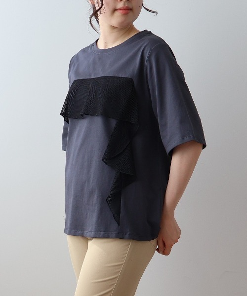 MB mint breeze(エムビーミントブリーズ)の「【L~5L 大きいサイズ】メッシュフリルプルオーバーカットソー Tシャツ 半袖 春夏(Tシャツ/カットソー・レディース・ライトグレー/チャコールグレー/カーキ・LL/3L/4L/5L/L)」の13枚目の写真