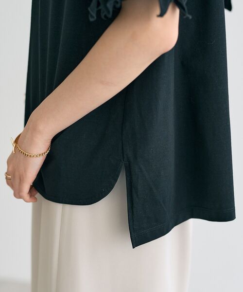 YECCA VECCA（イェッカヴェッカ）の「UVカットフリルスリーブカットソー（Tシャツ/カットソー・レディース・ブラック/カーキ・FREE）」の10枚目の写真