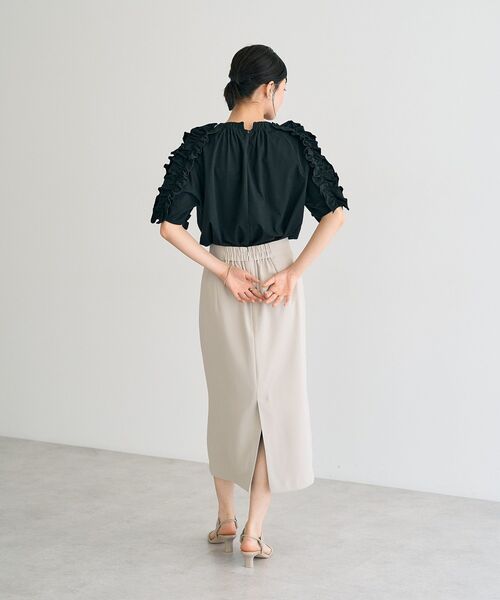 YECCA VECCA（イェッカヴェッカ）の「UVカットフリルスリーブカットソー（Tシャツ/カットソー・レディース・ブラック/カーキ・FREE）」の14枚目の写真