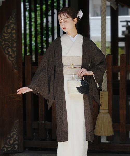 utatane(ウタタネ)の「羽織 レース ニコアンティーク レトログラフィカ ダーク×ブラウン 日本製(着物・レディース・ブラウン・FREE)」の1枚目の写真