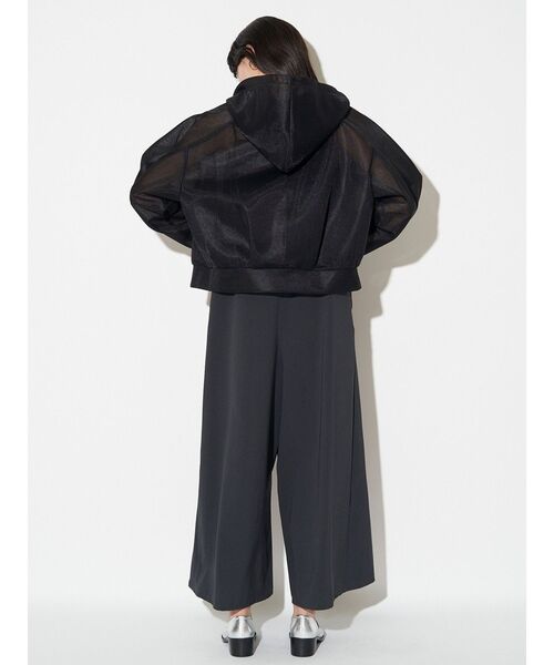 ELENDEEK（エレンディーク）の「メッシュボンディングフーディー（ブルゾン・レディース・カーキ/ブラック・FREE）」の17枚目の写真