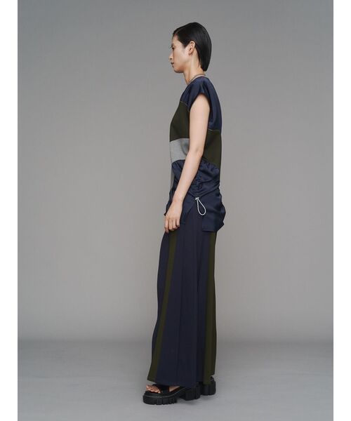ASYMME CURVE LINE TOP / アシメカーブライントップ（Tシャツ