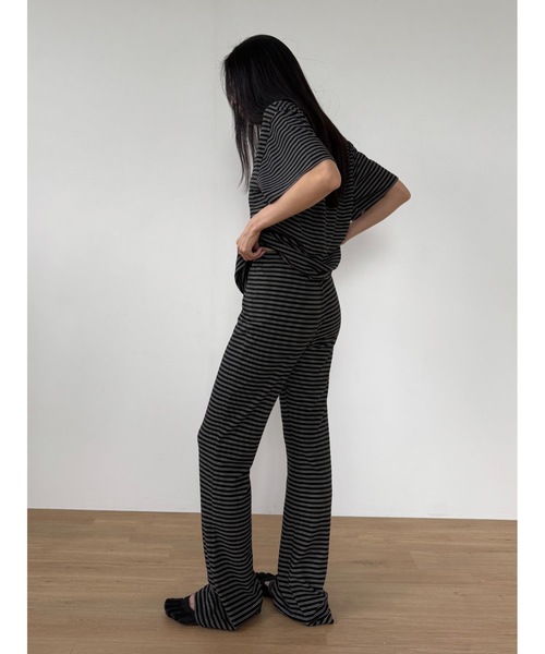 Didot.showroom(ディドット ショールーム)の「【DIDOT.】フリースボーダーフレアパンツ(その他パンツ・レディース・パープル/チャコール/ブラック/アイボリー・FREE)」の14枚目の写真