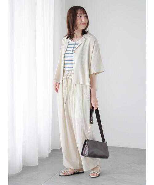 Te chichi TERRASSE（テチチテラス）の「前後2WAYヘンリーネックタンクトップ（タンクトップ・レディース・ブラック/オフホワイト/ブルー・F）」の4枚目の写真