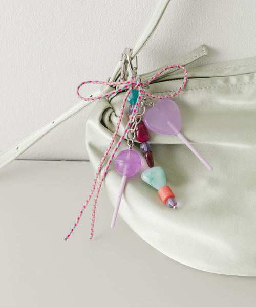 SMELLY(スメリー)の「カラーモチーフキャンディーキーチェーン(キーホルダー・レディース・イエロー/パープル/ブルー・-)」の3枚目の写真