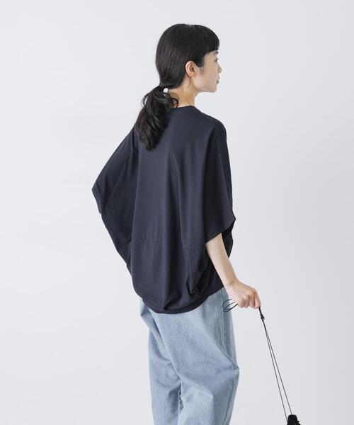 かぐれ(カグレ)の「ワイドコクーンドルマンカットソー(Tシャツ/カットソー・レディース・ネイビー/ブラック/オフホワイト・FREE)」の14枚目の写真