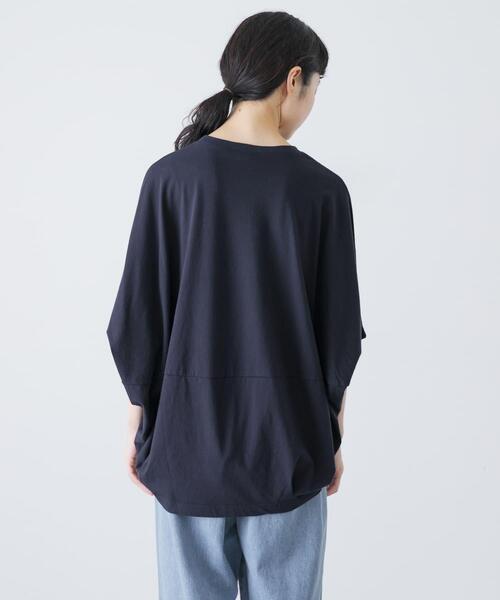 かぐれ(カグレ)の「ワイドコクーンドルマンカットソー(Tシャツ/カットソー・レディース・ネイビー/ブラック/オフホワイト・FREE)」の22枚目の写真