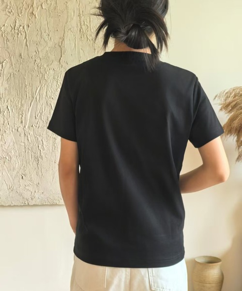 Disney(ディズニー)の「Disney / 別注 <Mickey Mouse> ラインストーンTシャツ(Tシャツ/カットソー・レディース・ブラック/ネイビー/ホワイト・SMALL/MEDIUM/LARGE)」の16枚目の写真