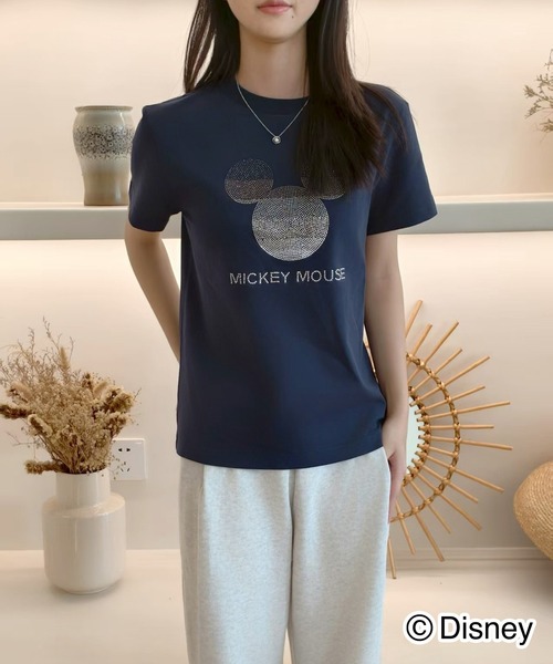 Disney(ディズニー)の「Disney / 別注 <Mickey Mouse> ラインストーンTシャツ(Tシャツ/カットソー・レディース・ブラック/ネイビー/ホワイト・SMALL/MEDIUM/LARGE)」の11枚目の写真