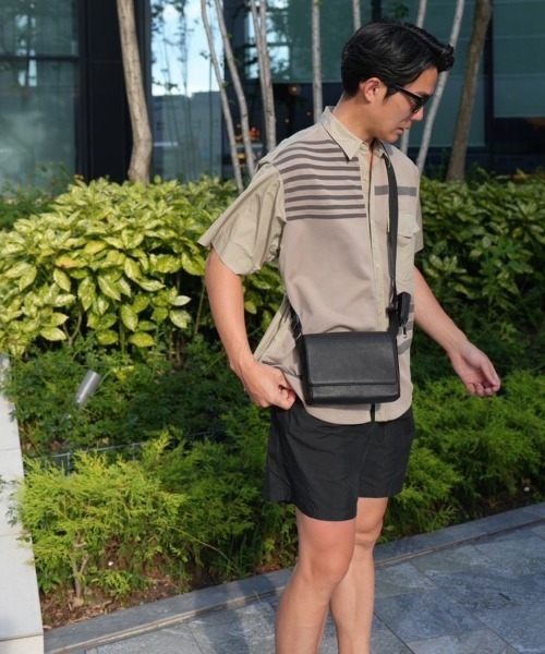 STYLISE（スタイライズ）の「【SYNQUE】Box shoulder bag / ブラック［C］（ショルダーバッグ・メンズ・ブラック・ONE）」の8枚目の写真