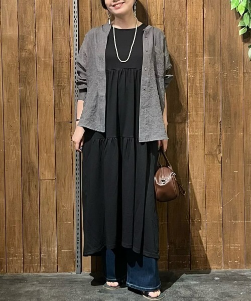 Right-on(ライトオン)の「【HONEYSUCKLE ROSE】シャンブレーシャツ(シャツ/ブラウス・レディース・オフホワイト/ダークグレー/オレンジ・L/M)」の7枚目の写真