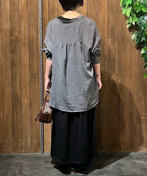 Right-on(ライトオン)の「【HONEYSUCKLE ROSE】シャンブレーシャツ(シャツ/ブラウス・レディース・オフホワイト/ダークグレー/オレンジ・L/M)」の9枚目の写真