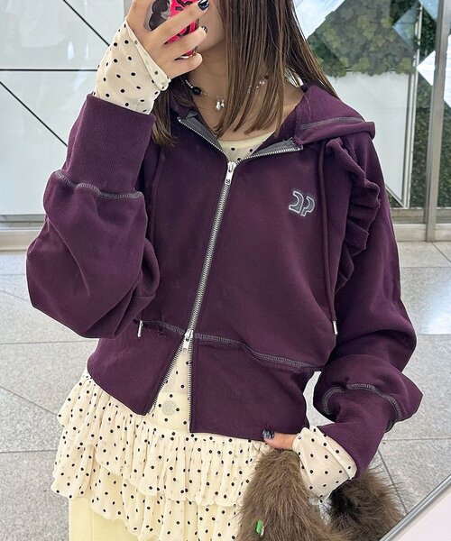 CIAOPANIC(チャオパニック)の「CPロゴフリルショートジップパーカー(パーカー・レディース・ホワイト/グレー系その他/パープル/ネイビー/グレー・ONE SIZE)」の5枚目の写真