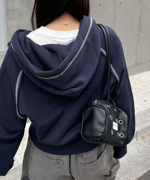 CIAOPANIC(チャオパニック)の「CPロゴフリルショートジップパーカー(パーカー・レディース・ホワイト/グレー系その他/パープル/ネイビー/グレー・ONE SIZE)」の6枚目の写真