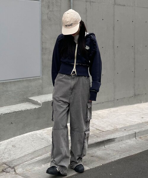 CIAOPANIC(チャオパニック)の「CPロゴフリルショートジップパーカー(パーカー・レディース・ホワイト/グレー系その他/パープル/ネイビー/グレー・ONE SIZE)」の8枚目の写真