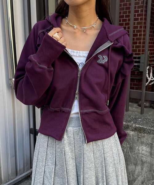 CIAOPANIC(チャオパニック)の「CPロゴフリルショートジップパーカー(パーカー・レディース・ホワイト/グレー系その他/パープル/ネイビー/グレー・ONE SIZE)」の13枚目の写真