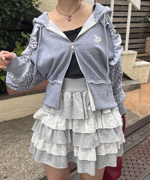 CIAOPANIC(チャオパニック)の「CPロゴフリルショートジップパーカー(パーカー・レディース・ホワイト/グレー系その他/パープル/ネイビー/グレー・ONE SIZE)」の22枚目の写真