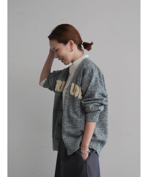 FIL DE FER（フィルデフェール）の「サガラロゴ刺繍　Vネックカーデ（カーディガン/ボレロ・レディース・グリーン/ボルドー・FREE）」の4枚目の写真