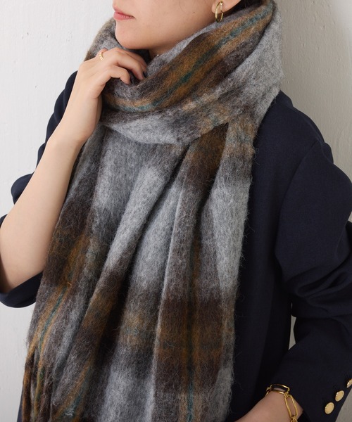 PAPILLONNER（パピヨネ）の「ボリュームチェックストール（ストール/ショール・レディース・ブラウン/グレー・FREE）」の2枚目の写真