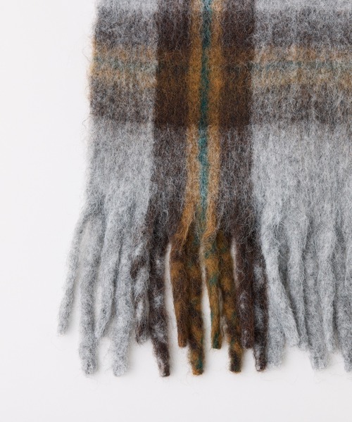 PAPILLONNER（パピヨネ）の「ボリュームチェックストール（ストール/ショール・レディース・ブラウン/グレー・FREE）」の3枚目の写真