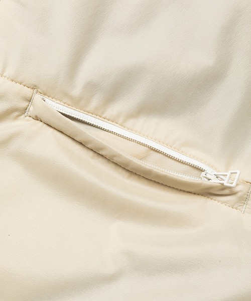 meanswhile(ミーンズワイル)の「Ultralite Padding SH(シャツ/ブラウス・メンズ・ベージュ系その他/チャコール/ブラック・2(M)/3(L)/1(S))」の8枚目の写真