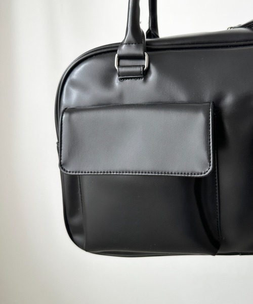 値下げ！新品　格安　OKAJIMA 刺繍入り黒ボストンバッグ 国産アップルレザー製「Apple Half-moon Boston Bag」| LOVST TOKYO