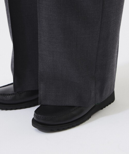 BEAMS BOY（ビームスボーイ）の「ポリエステル ウール ツープリーツ ワイドパンツ（スラックス・レディース・チャコールグレー/ブラック・1/0）」の18枚目の写真