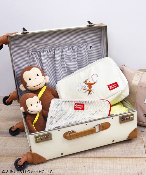 ACCOMMODE（アコモデ）の「【365Curious】Curious George トラベルケースセット（トラベルグッズ・レディース・グレー/アイボリー・FREE）」の2枚目の写真