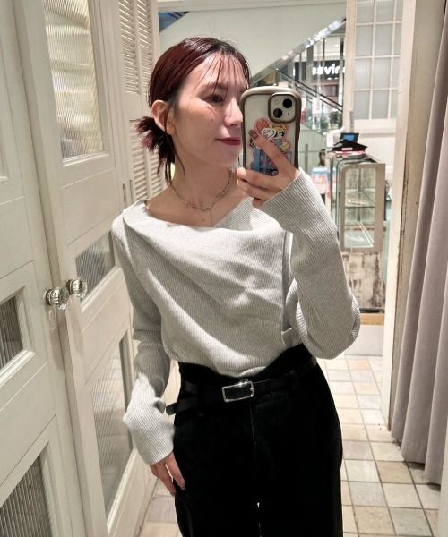 mystic（ミスティック）の「【年間総売上1万枚以上！WEB限定ホワイト登場！】オフショルリブニット（ニット/セーター・レディース・ベージュ/ブラック/アイボリー/ボルドー/ブラウン/ピンク/グレー/ホワイト・FREE）」の13枚目の写真