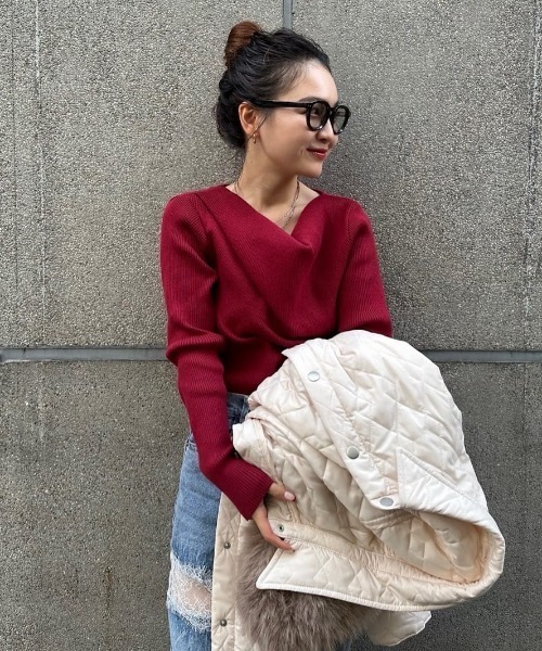 mystic（ミスティック）の「【年間総売上1万枚以上！WEB限定ホワイト登場！】オフショルリブニット（ニット/セーター・レディース・ベージュ/ブラック/アイボリー/ボルドー/ブラウン/ピンク/グレー/ホワイト・FREE）」の21枚目の写真