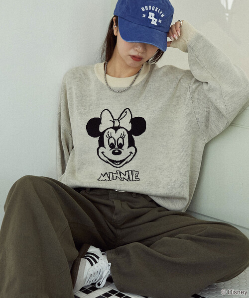 PUBLUX(パブリュクス)の「PUBLUX/パブリュクス Minnie Mouse/ミニーマウス ダブルジャガードニット 限定展開(ニット/セーター・レディース・オフホワイト/グレー/サックスブルー・フリ-)」の2枚目の写真
