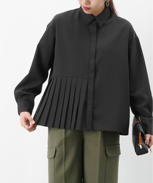 LUCA/LADY LUCK LUCA（ルカ/レディラックルカ）の「LC/LLL 部分プリーツシャツ（シャツ/ブラウス・レディース・オフホワイト/モカ/チャコールグレー・FREE）」の3枚目の写真