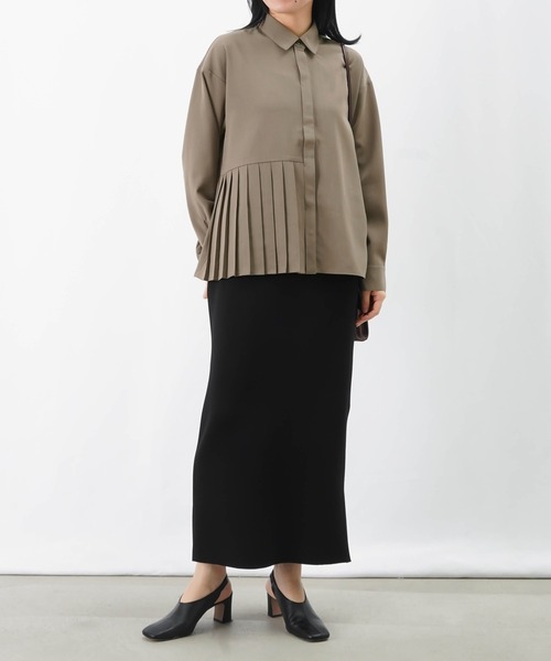LUCA/LADY LUCK LUCA（ルカ/レディラックルカ）の「LC/LLL 部分プリーツシャツ（シャツ/ブラウス・レディース・オフホワイト/モカ/チャコールグレー・FREE）」の18枚目の写真