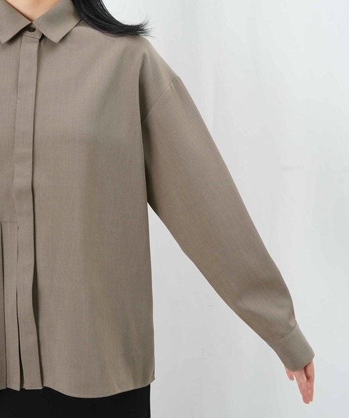 LUCA/LADY LUCK LUCA（ルカ/レディラックルカ）の「LC/LLL 部分プリーツシャツ（シャツ/ブラウス・レディース・オフホワイト/モカ/チャコールグレー・FREE）」の13枚目の写真