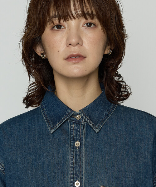 COMME CA Wardrobe（コムサワードローブ）の「7.5ozデニム クロップドシャツ（シャツ/ブラウス・レディース・ブルー/ブラック・FREE）」の9枚目の写真