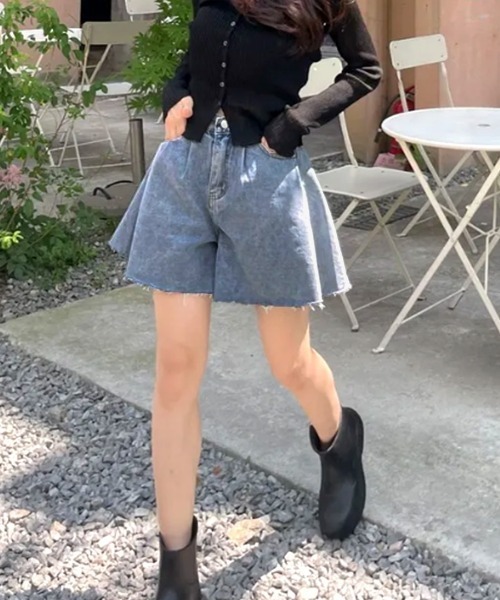 Riff(リフ)の「フレアデニムショートパンツ(デニムパンツ・レディース・ブラック/ブルー・L/M/S)」の14枚目の写真