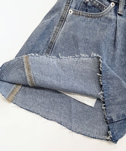 Riff(リフ)の「フレアデニムショートパンツ(デニムパンツ・レディース・ブラック/ブルー・L/M/S)」の4枚目の写真