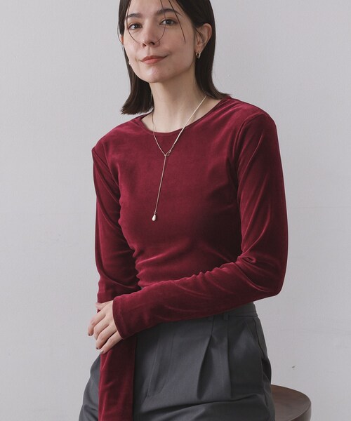 OPAQUE.CLIP(オペークドットクリップ)の「フロッキーチュールトップス【洗濯機OK】(Tシャツ/カットソー・レディース・オフホワイト/チャコールグレー/ブラック/ボルドー・38/40/42)」の4枚目の写真