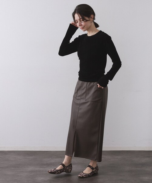 OPAQUE.CLIP(オペークドットクリップ)の「フロッキーチュールトップス【洗濯機OK】(Tシャツ/カットソー・レディース・オフホワイト/チャコールグレー/ブラック/ボルドー・38/40/42)」の14枚目の写真