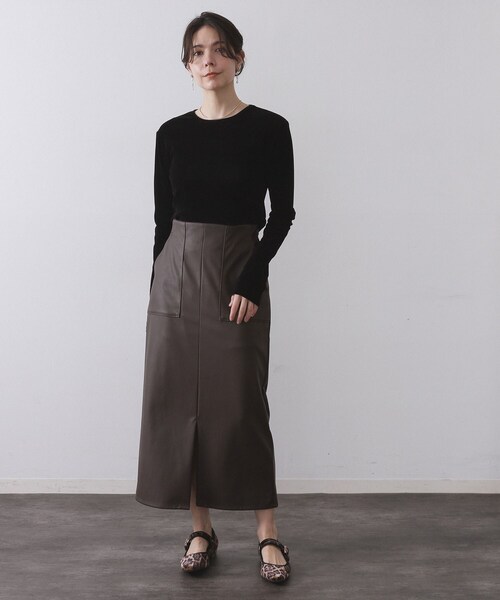 OPAQUE.CLIP(オペークドットクリップ)の「フロッキーチュールトップス【洗濯機OK】(Tシャツ/カットソー・レディース・オフホワイト/チャコールグレー/ブラック/ボルドー・38/40/42)」の15枚目の写真