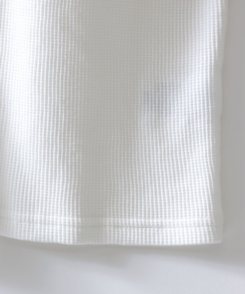 SITRY(シトリー)の「Henry Neck Thermal/ヘンリーネック サーマル ワッフル ロンT 長袖Tシャツ(Tシャツ/カットソー・メンズ・ホワイト/グレー/ブラック・LL/L/M)」の6枚目の写真