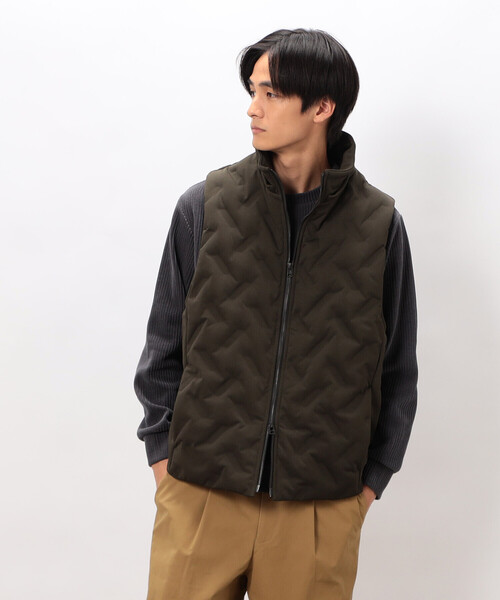 COMME CA ISM(コムサイズム)の「シームレス ダウン フードベスト(ダウンベスト・メンズ・ブラック/カーキ/ホワイト・MEDIUM/LARGE)」の16枚目の写真