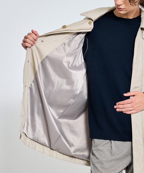 ABAHOUSE（アバハウス）の「ワッシャーナイロン 中綿パデットコート / Padded Half Coat / バルカラーコート（ステンカラーコート・メンズ・ベージュ/ブラック・46/48）」の13枚目の写真