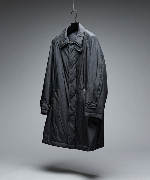 ABAHOUSE（アバハウス）の「ワッシャーナイロン 中綿パデットコート / Padded Half Coat / バルカラーコート（ステンカラーコート・メンズ・ベージュ/ブラック・46/48）」の21枚目の写真