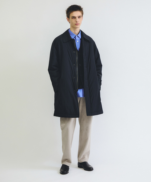 ABAHOUSE（アバハウス）の「ワッシャーナイロン 中綿パデットコート / Padded Half Coat / バルカラーコート（ステンカラーコート・メンズ・ベージュ/ブラック・46/48）」の22枚目の写真